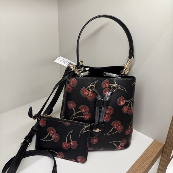 Coach Rowan Bucket Bag With Cherry Print CCZ17 Black - Picture 2 of 15